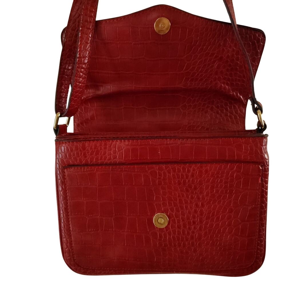 Giani Bernini Alligator Faux Leather Crossbody Bag – 2 Compartments, Pockets